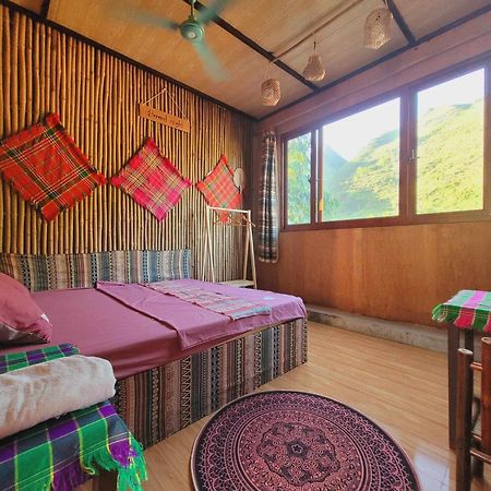 Du Gia View Homestay Làng Cac Eksteriør billede