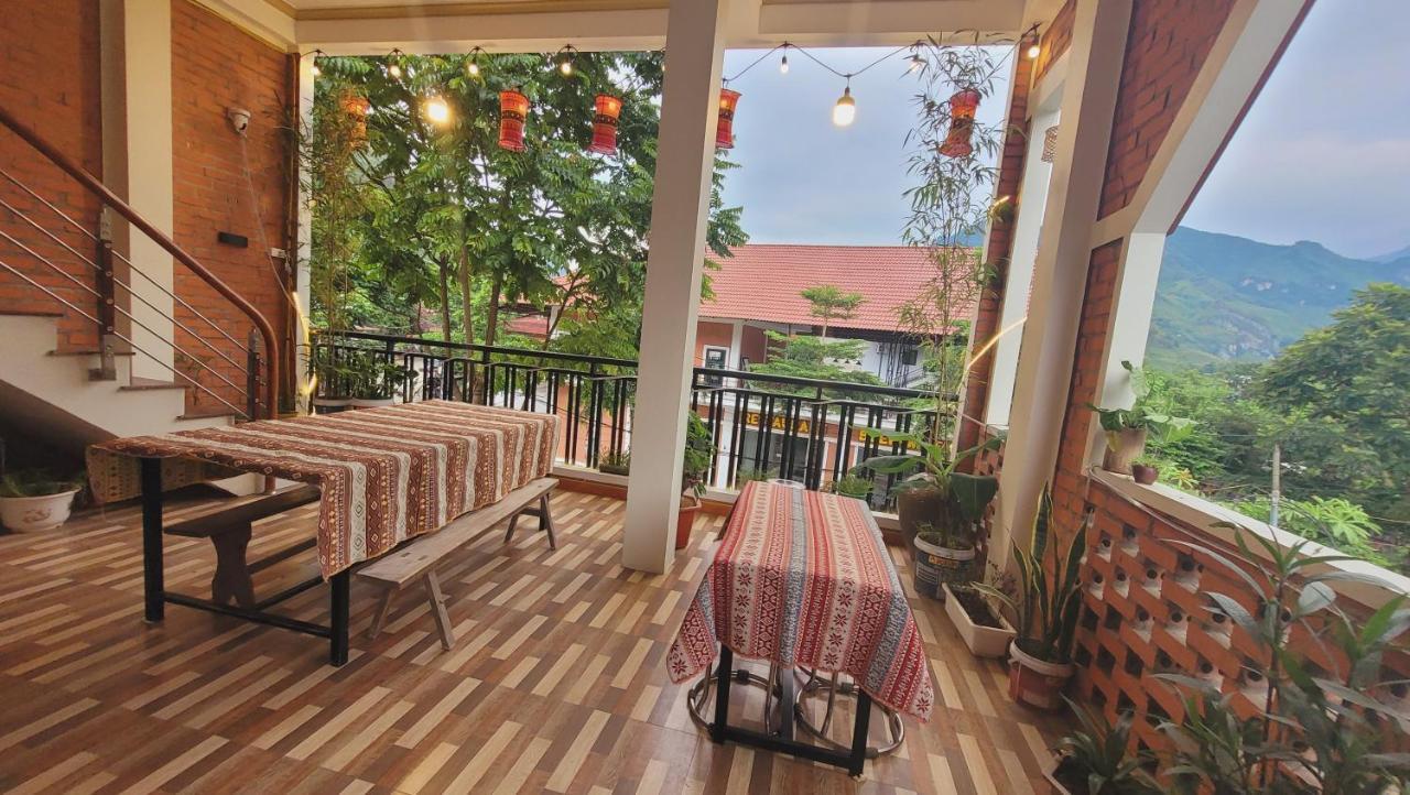 Du Gia View Homestay Làng Cac Eksteriør billede
