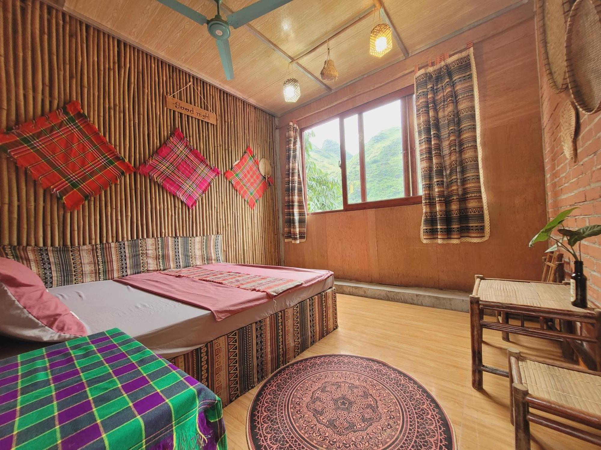 Du Gia View Homestay Làng Cac Eksteriør billede