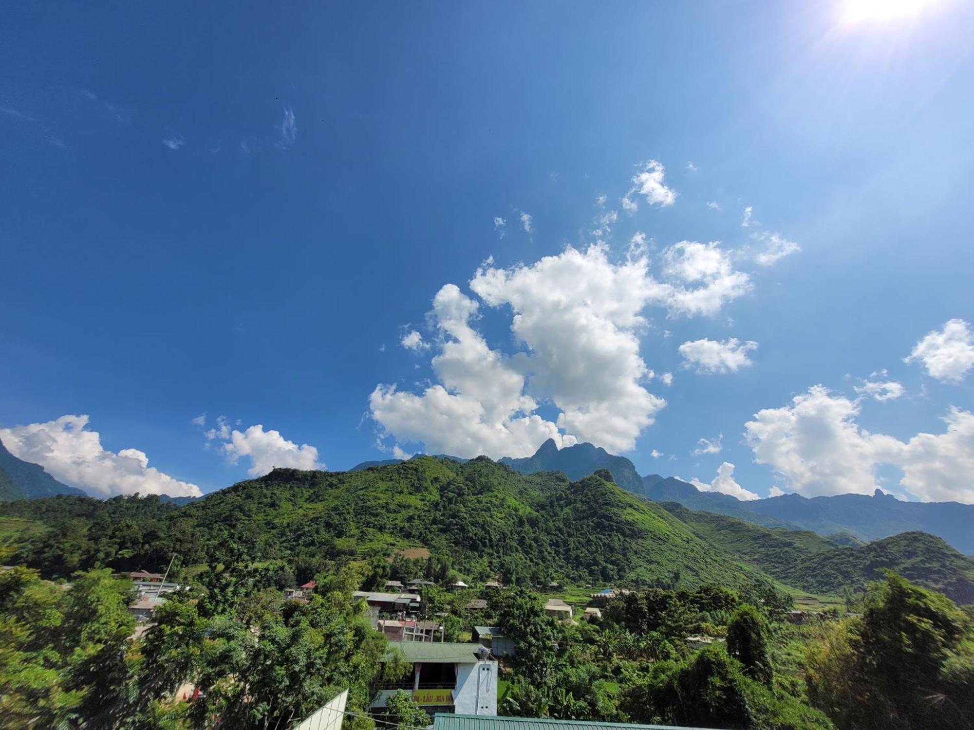 Du Gia View Homestay Làng Cac Værelse billede